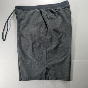 Lululemon THE Short Size Large L 11" Inseam Gray Abstract Geometric Mens